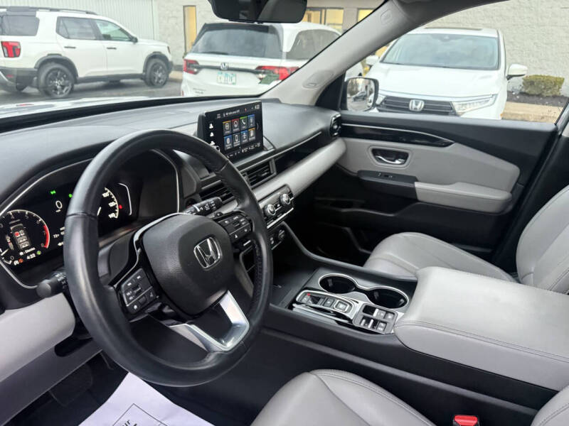 2024 Honda Pilot Touring