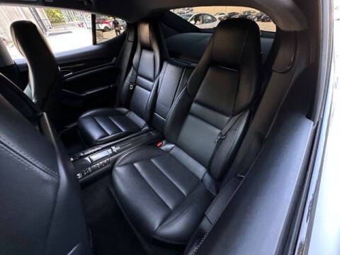 2015 Porsche Panamera 4S