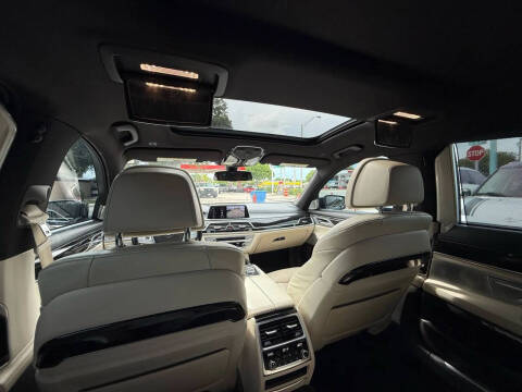 2016 BMW 7 Series 740i