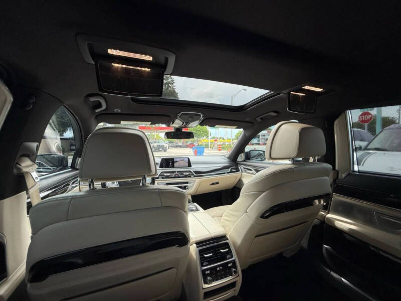 2016 BMW 7 Series 740i