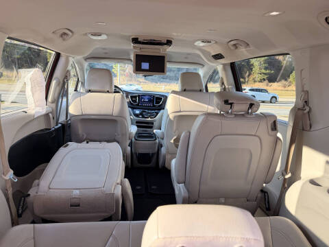 2018 Chrysler Pacifica Touring L