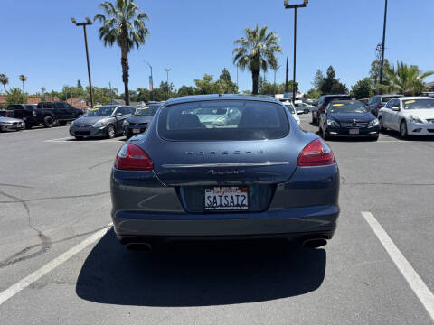 2013 Porsche Panamera
