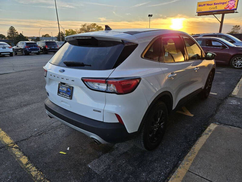 2020 Ford Escape Hybrid SE Sport