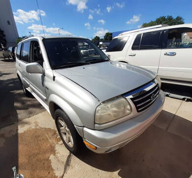 2001 Suzuki XL7 for sale at Tower Motors in Brainerd MN