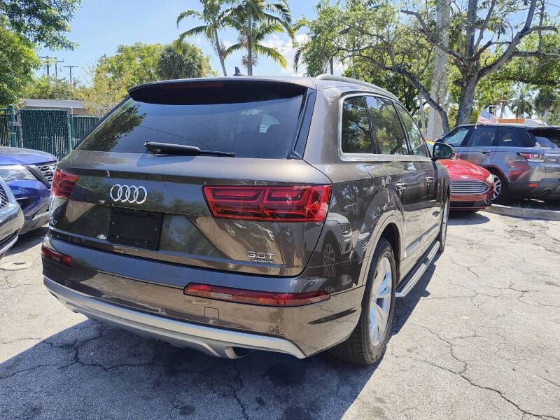 2017 Audi Q7 3.0T quattro Premium Plus