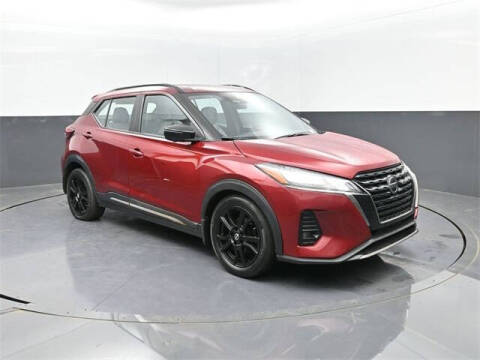 2021 Nissan Kicks SR