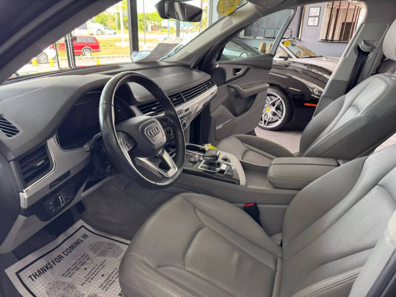 2018 Audi Q7 2.0T quattro Premium Plus