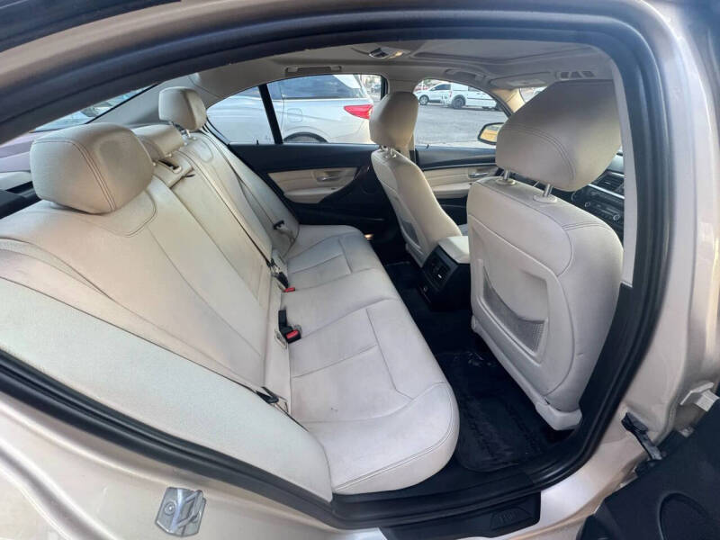 2015 BMW 3 Series 328i