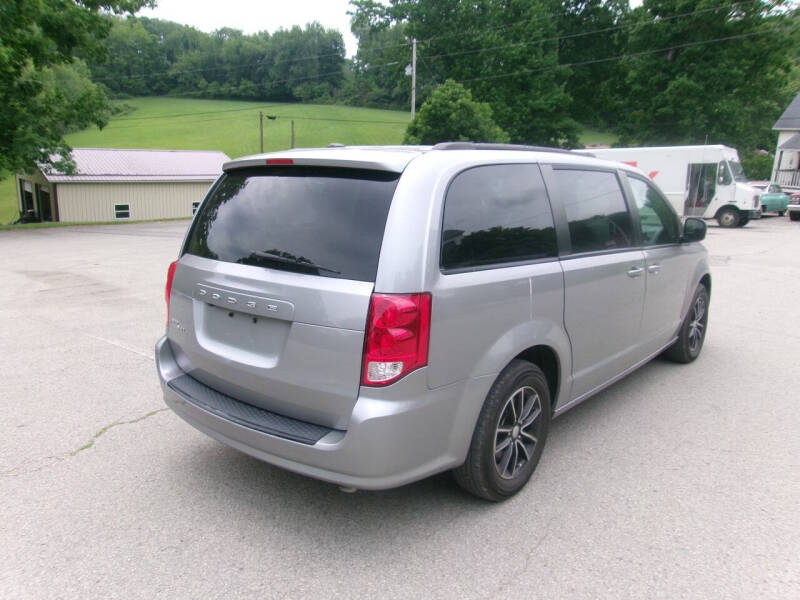 2018 Dodge Grand Caravan SE
