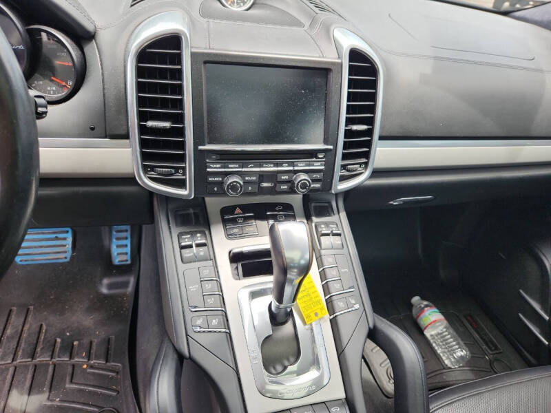 2015 Porsche Cayenne Turbo