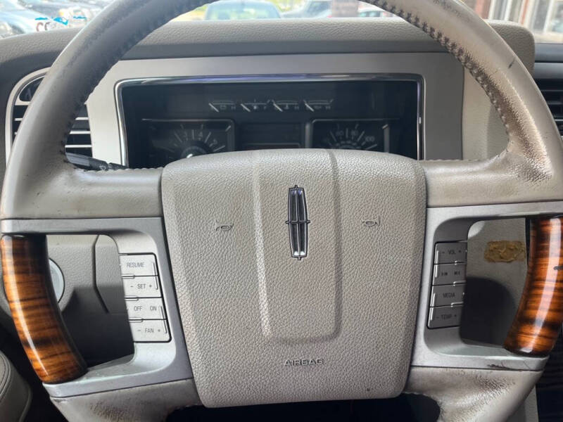 2007 Lincoln Navigator