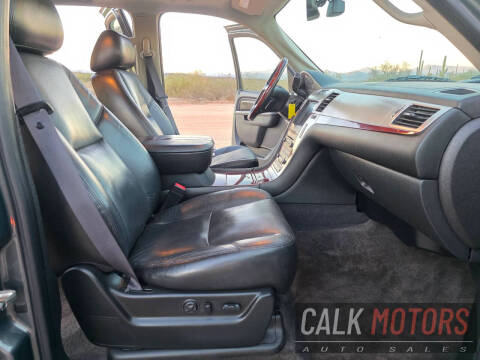 2011 Cadillac Escalade Luxury