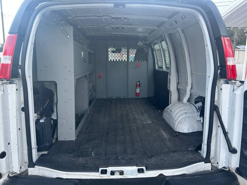 2020 Chevrolet Express 2500