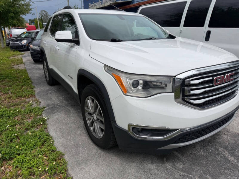 2017 GMC Acadia SLE-2