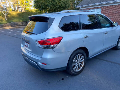 2016 Nissan Pathfinder S