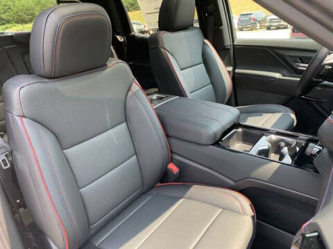 2025 Chevrolet Silverado EV RST