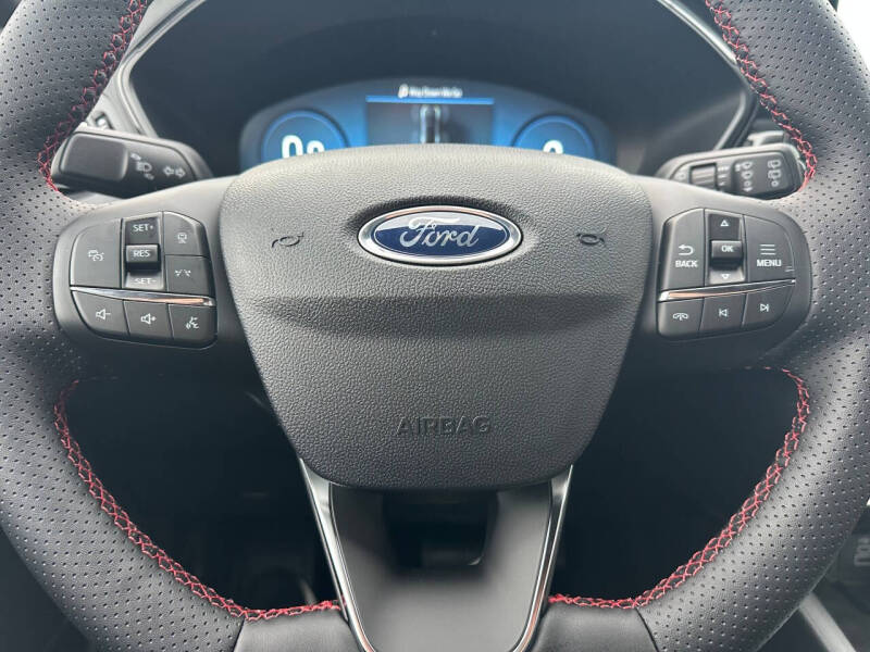 2026 Ford Escape ST-Line Select