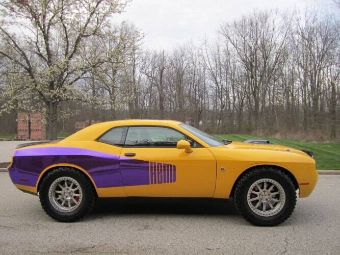 2012 Dodge Challenger SRT8 Yellow Jacket