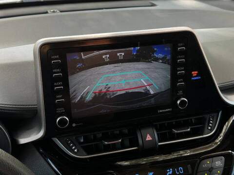 2021 Toyota C-HR XLE