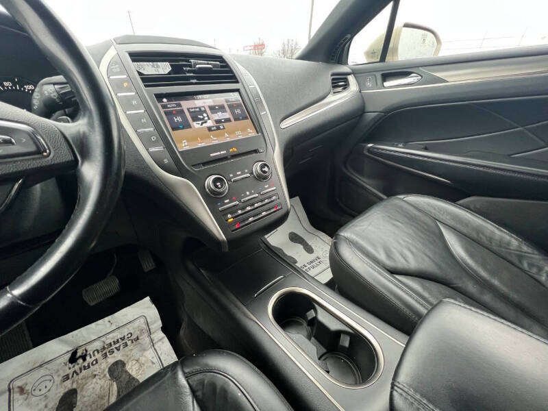 2017 Lincoln MKC Select