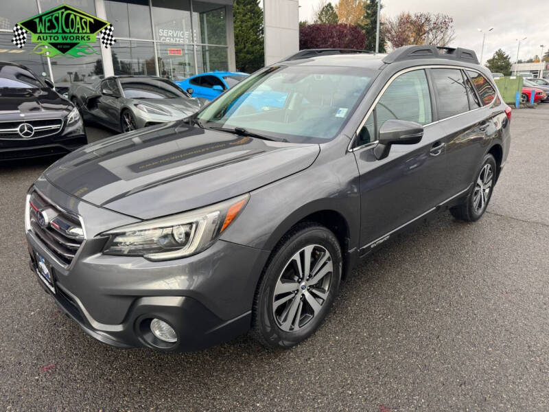 2018 Subaru Outback Limited's photo