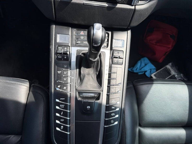 2017 Porsche Macan GTS