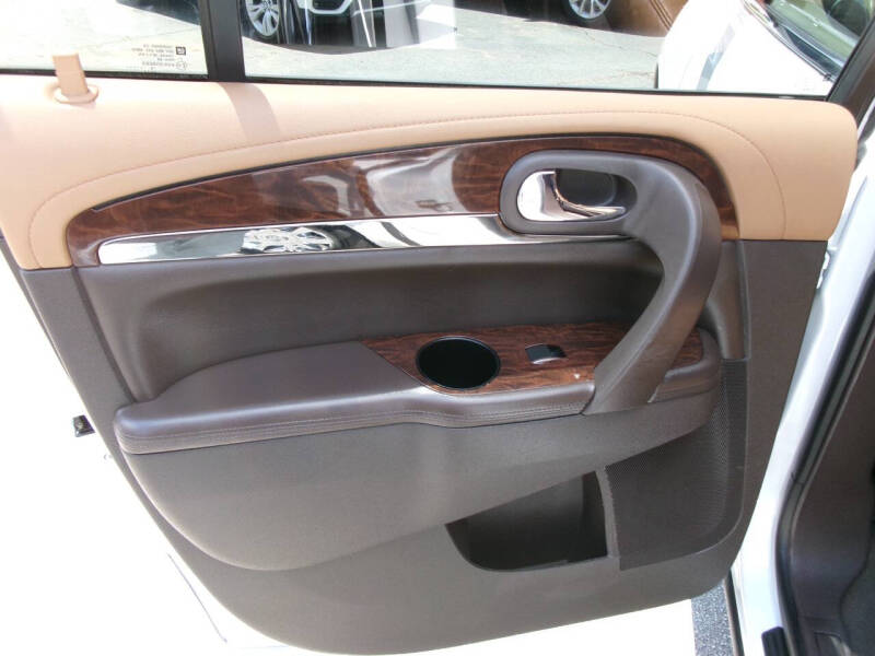 2017 Buick Enclave Leather