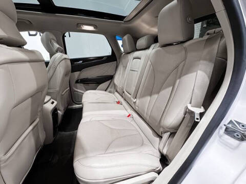 2017 Lincoln MKC Reserve