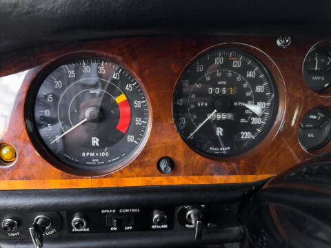 1975 Rolls-Royce Corniche