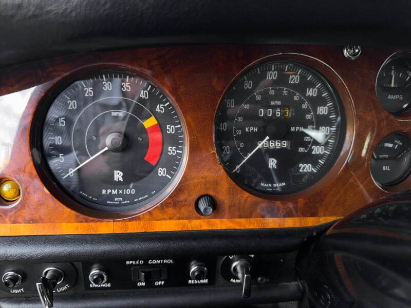 1975 Rolls-Royce Corniche