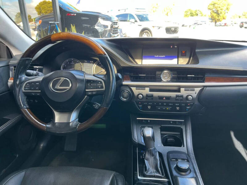 2016 Lexus ES 350