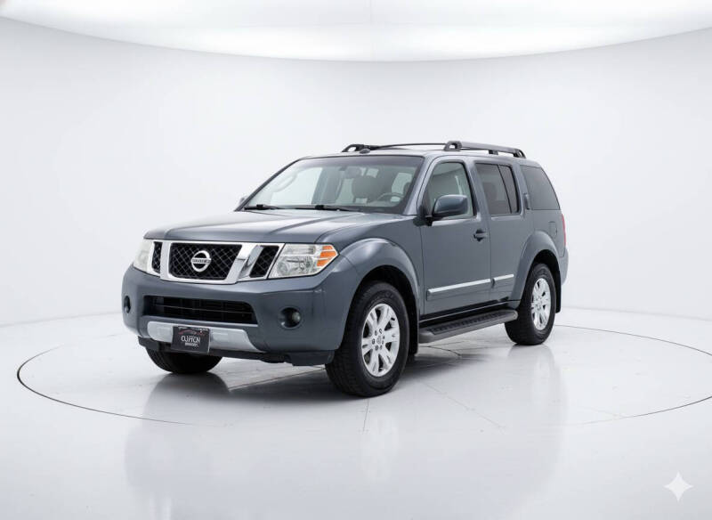 2008 Nissan Pathfinder LE