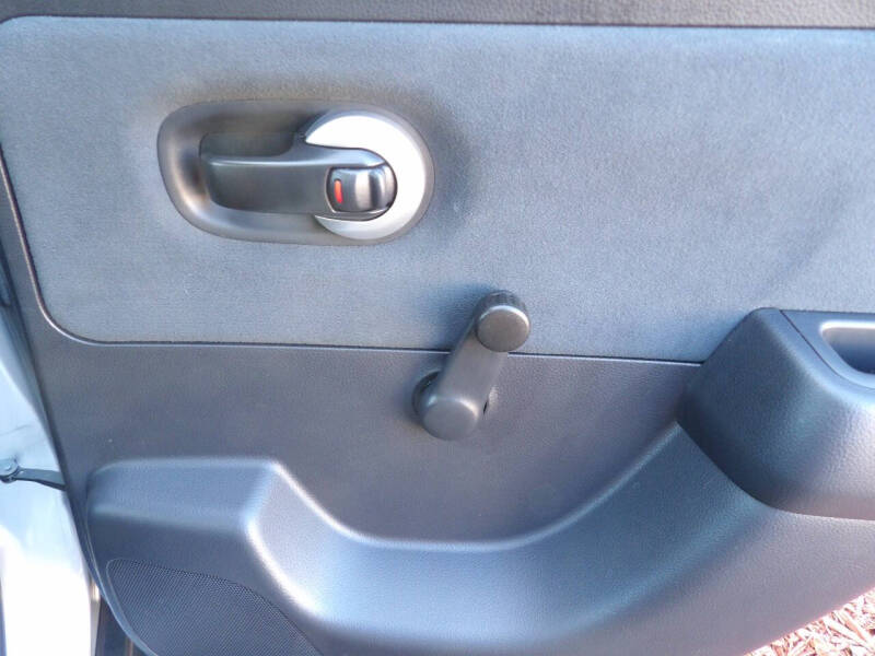 2010 Nissan Versa 1.6