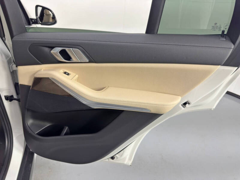 2022 BMW X5 xDrive45e