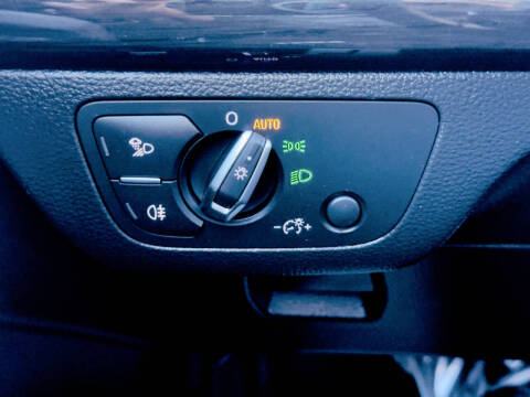 2018 Audi Q5 2.0T quattro Premium Plus