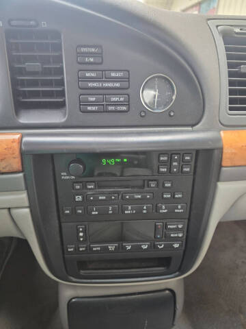 2001 Lincoln Continental