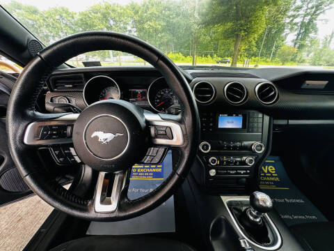 2019 Ford Mustang EcoBoost
