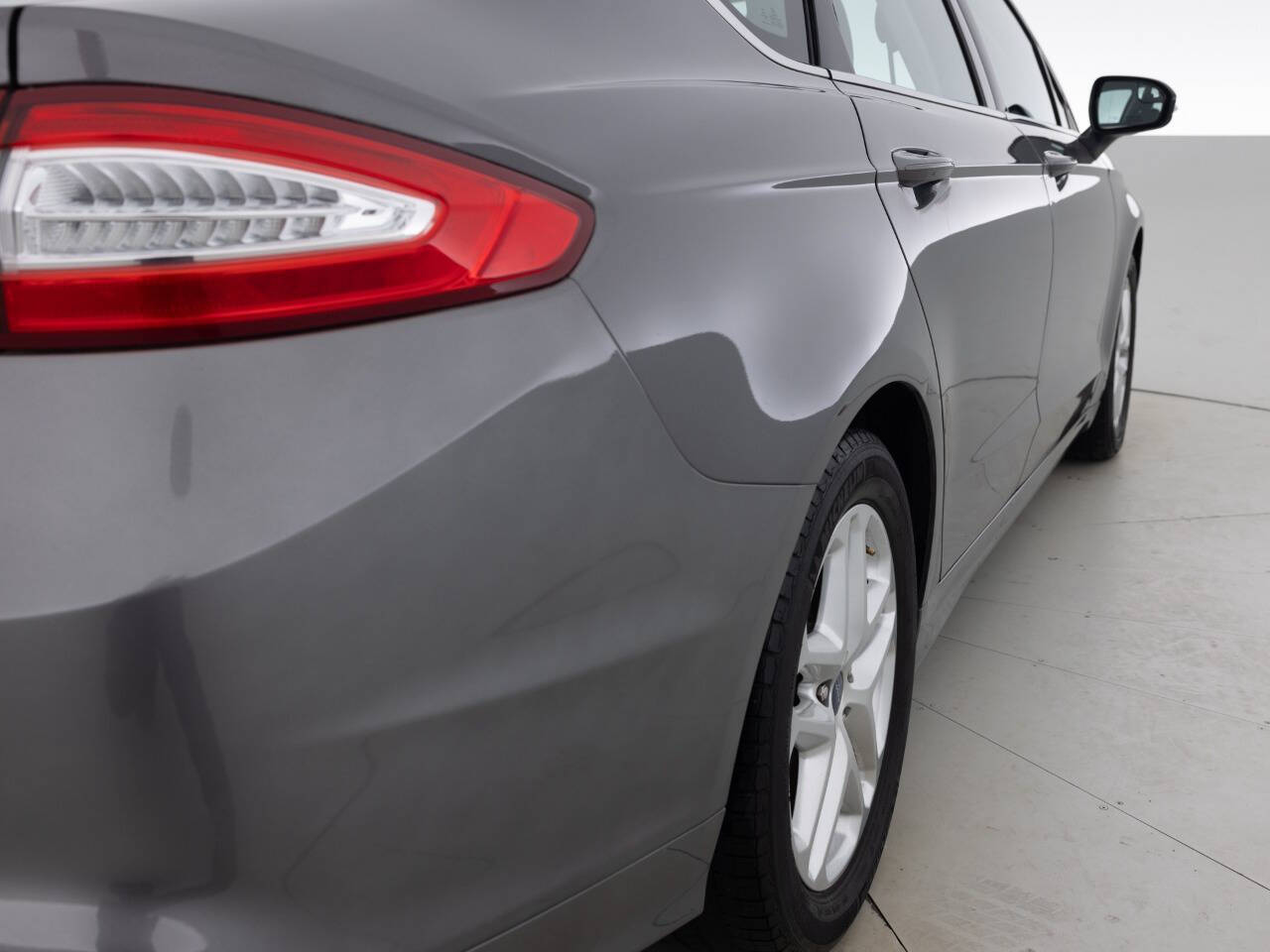 Used Car 2013 Ford Fusion  Se 4dr Sedan For Sale Under $10,000 In Coal City, Illinois