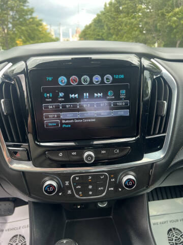 2018 Chevrolet Traverse LT Cloth