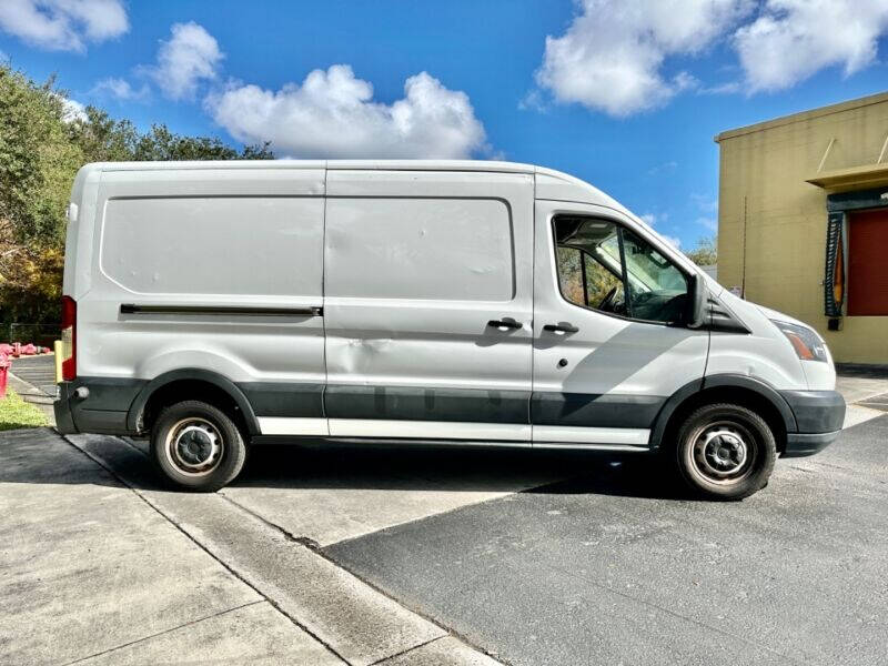 2017 Ford Transit  - $34,995