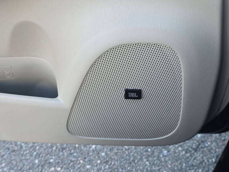 2014 Toyota Prius Four