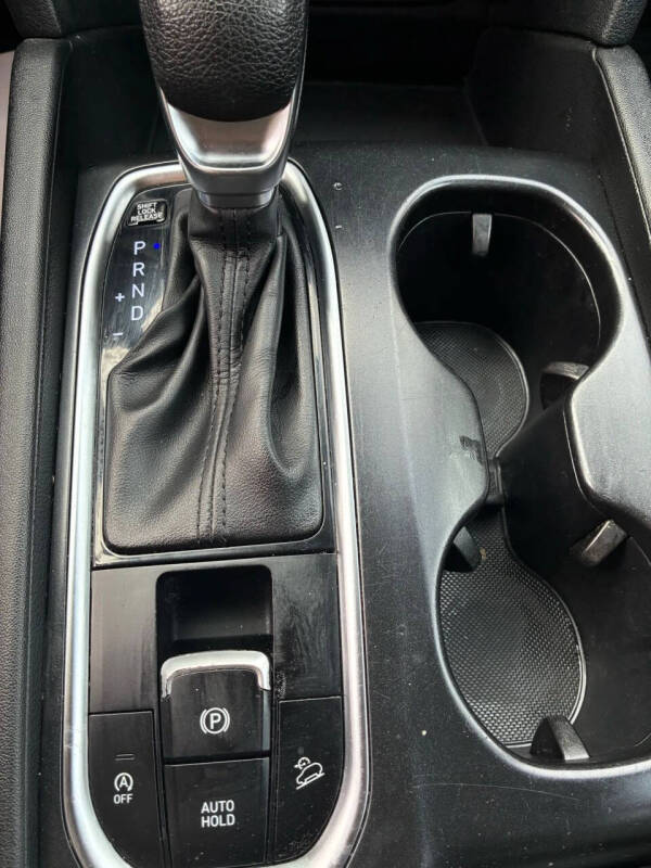 2019 Hyundai Santa Fe SE 2.4L