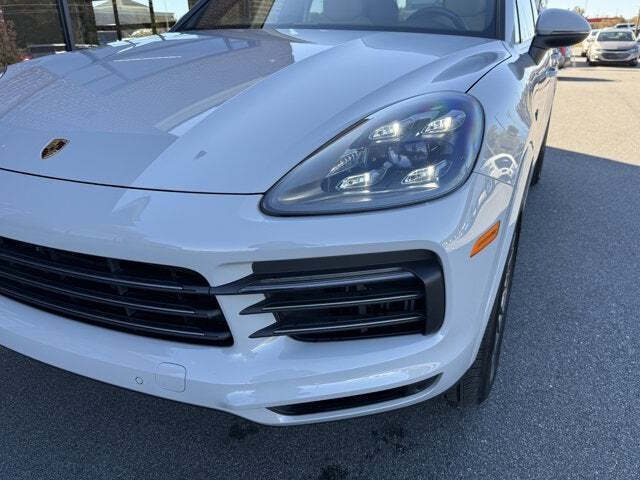 2022 Porsche Cayenne E-Hybrid Platinum Edition