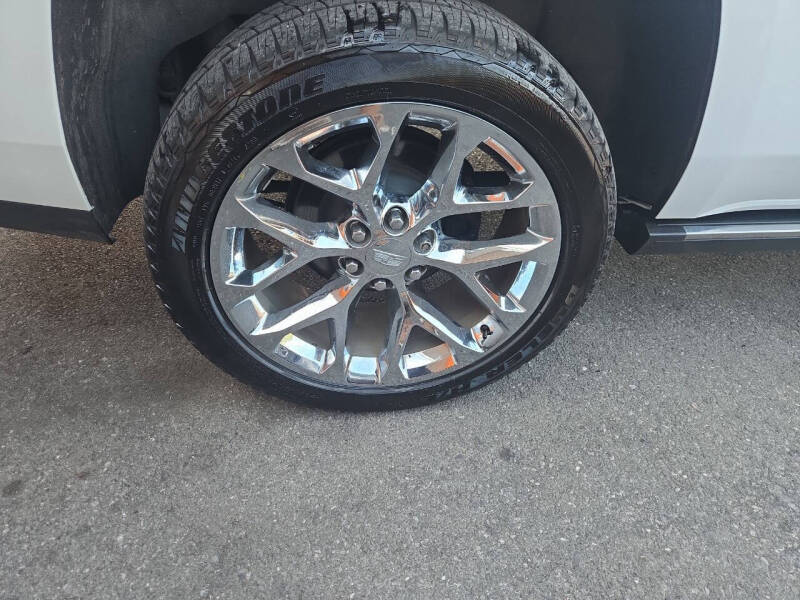 2017 Cadillac Escalade Platinum