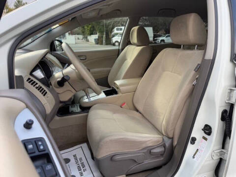 2009 Nissan Murano S