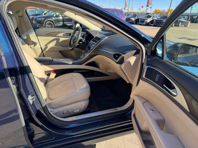 2017 Lincoln MKZ Reserve