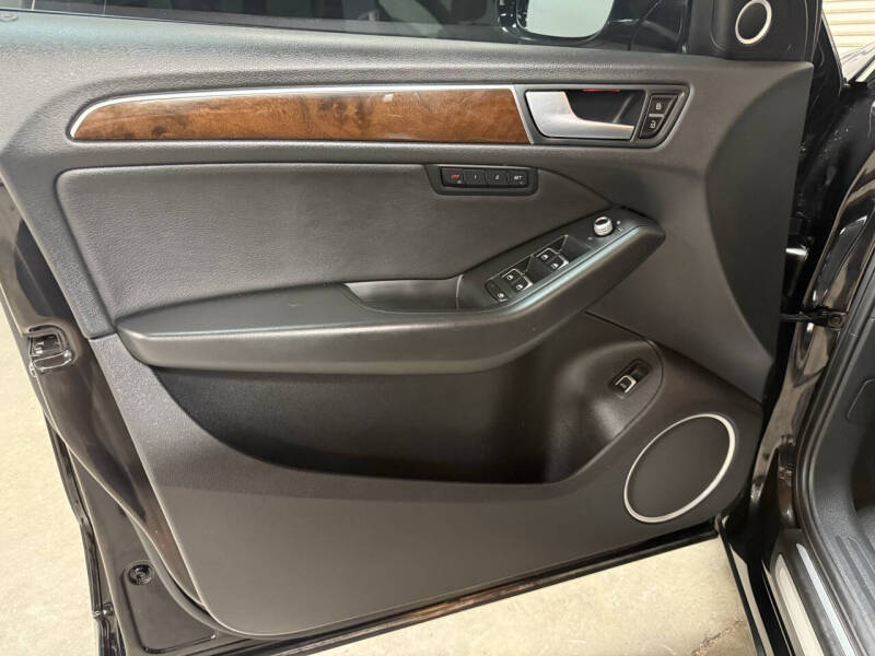 2016 Audi Q5 2.0T quattro Premium Plus