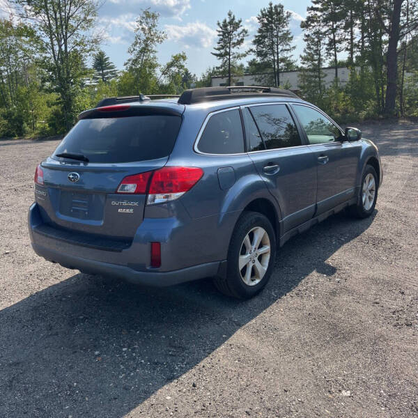 2012 Subaru Outback 2.5i Limited