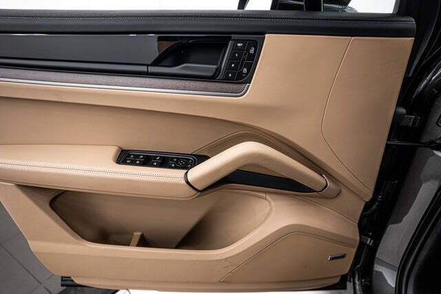 2026 Porsche Cayenne E-Hybrid