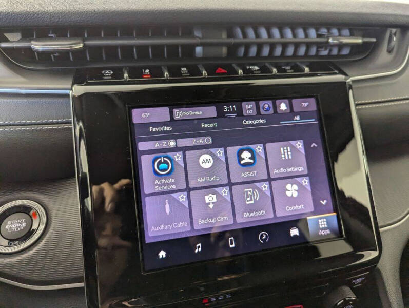 2024 Jeep Grand Cherokee Laredo